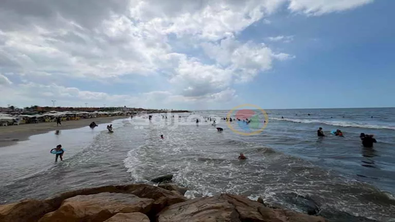 اضطراب الملاحة وتحذير من الشبورة.. الأرصاد تعلن طقس الساعات المقبلة