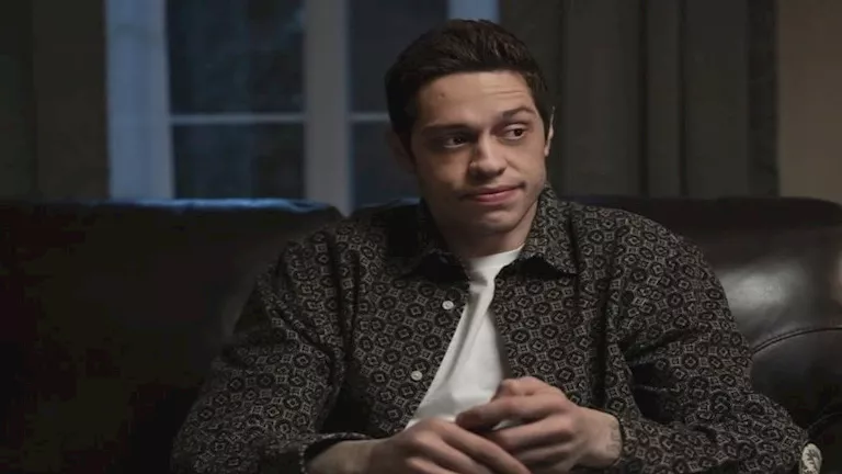 20 صورة لـ بيت ديفيدسون المشارك بفعاليات مهرجان الرياض للكوميديا