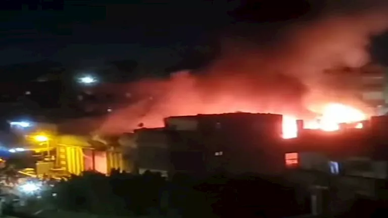 حريق يلتهم 3 منازل عشوائية بكفر شكر في القليوبية