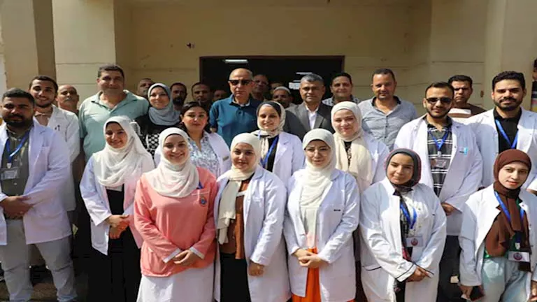 بالصور- محافظ المنيا يتفقد مستشفى مطاي المركزي الجديد ومشروعات القطاع