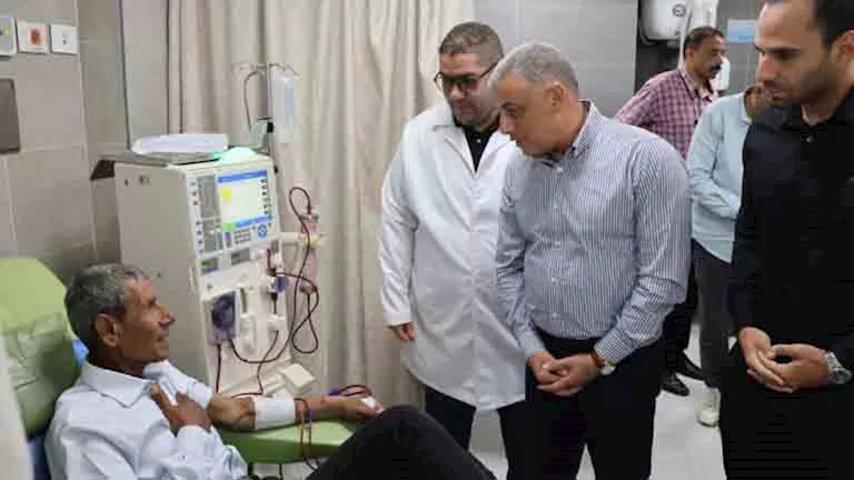 بالصور.. محافظ الإسماعيلية يتفقد مستشفى فايد التخصصي