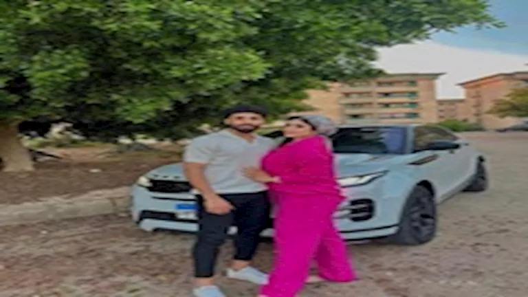 25 صورة ترصد أنواع وأسعار سيارات نجوم الأهلي والزمالك