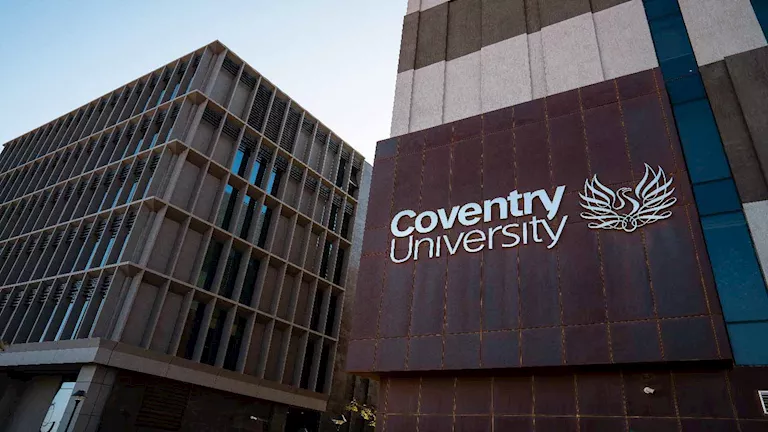 مجلس الوزراء يوافق على إضافة 28 برنامجا جديدا بفرع جامعة كوفنترى العاص