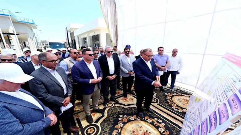 تخدم 9 قرى.. وزير الإسكان ومحافظ الغربية يتفقدان توسعات محطة معالجة صر