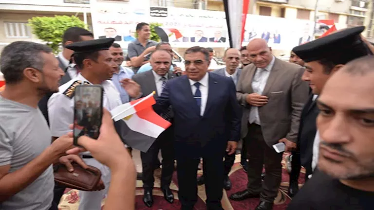 محافظ الدقهلية: وعي الناخبين يُزين مشهد التصويت في الشيوخ 2025 – صور