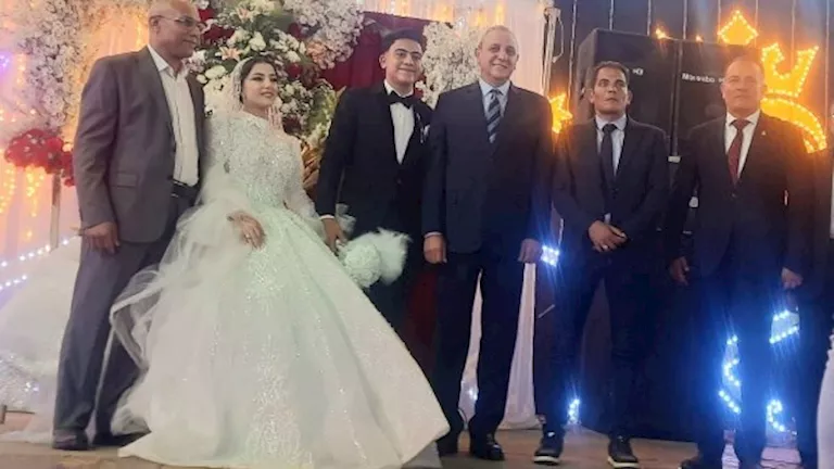 انتصار على السرطان وهدية رئاسية.. قصة زفاف لا تُنسى في الغربية (صور)