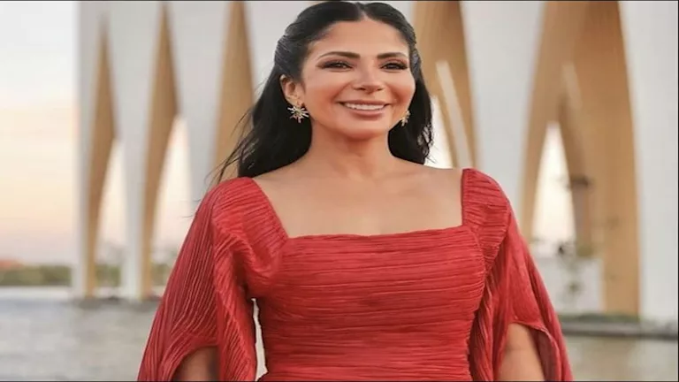 منى زكي توجه رسالة لـ هند صبري في عيد ميلادها.. ماذا قالت؟