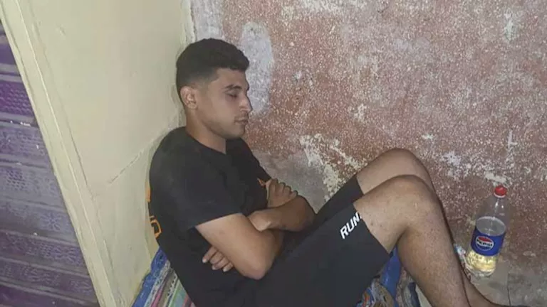 يتيم وبلا مأوى.. أدهم بعد إخلاء منزله بالزقازيق: “بنام في الشارع ونفسي