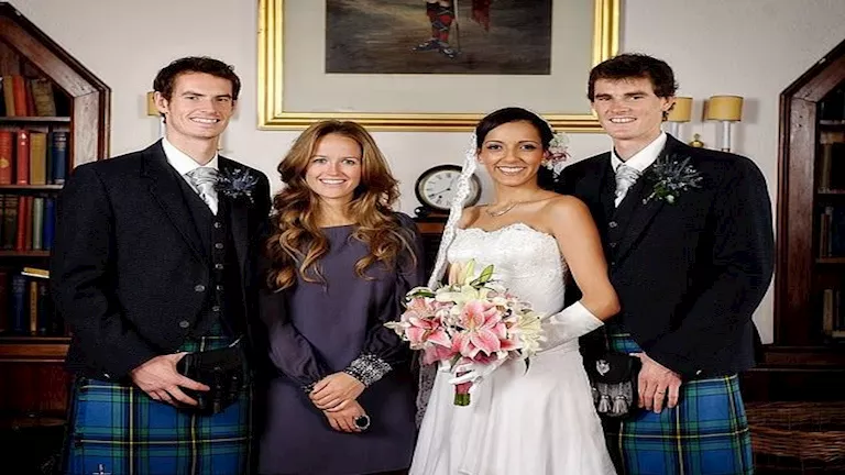 انفصال نجم تنس عن زوجته للانضمام إلى تطبيق مواعدة المشاهير