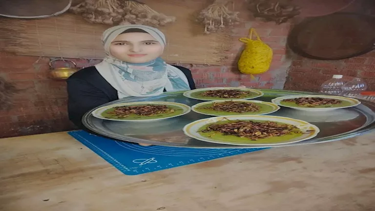 “أم زياد الفلاحة”.. حكاية بنت 15 سنة صنعت نجوميتها من وصفات الأكل