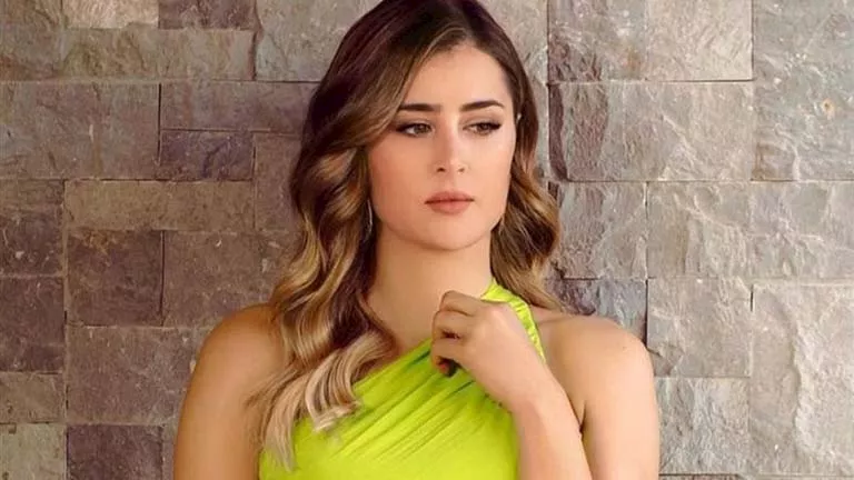 عائشة بن أحمد بإطلالة كاجوال في أحدث ظهور