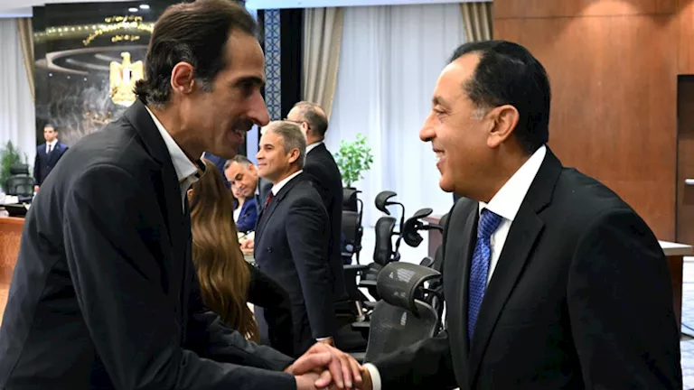 بين السياسة والاقتصاد.. ماذا قال “مدبولي” لرؤساء تحرير الصحف والمواقع؟