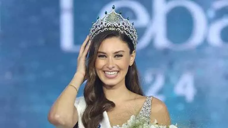 خطفت الأنظار بـ”الأسود”.. ملكة جمال لبنان بفستان جذاب