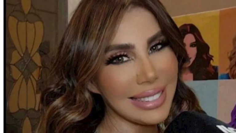 بكلمات مؤثرة.. إليسا تنعى الإعلامية يمنى شري