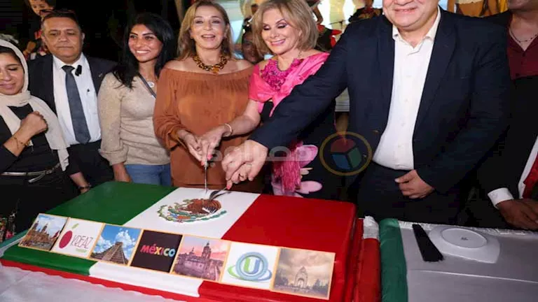 بحضور الوزراء والسفراء ونجوم الفن.. السفارة المكسيكية بالقاهرة تحتفل ب
