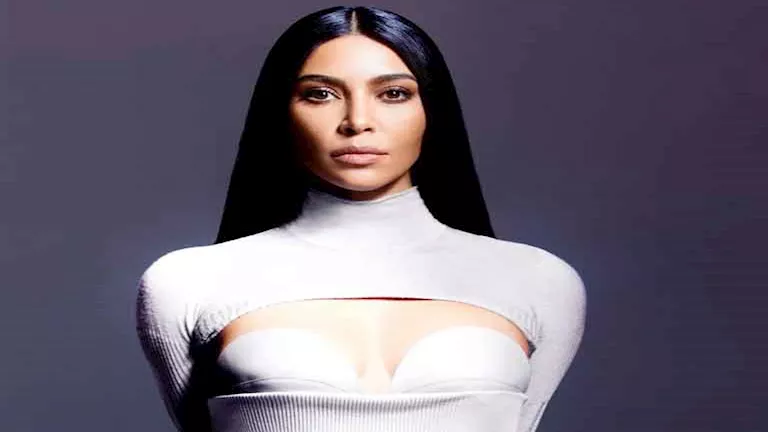 تصدرت التريند بسبب إطلالتها.. 20 صورة لـ كيم كارديشان