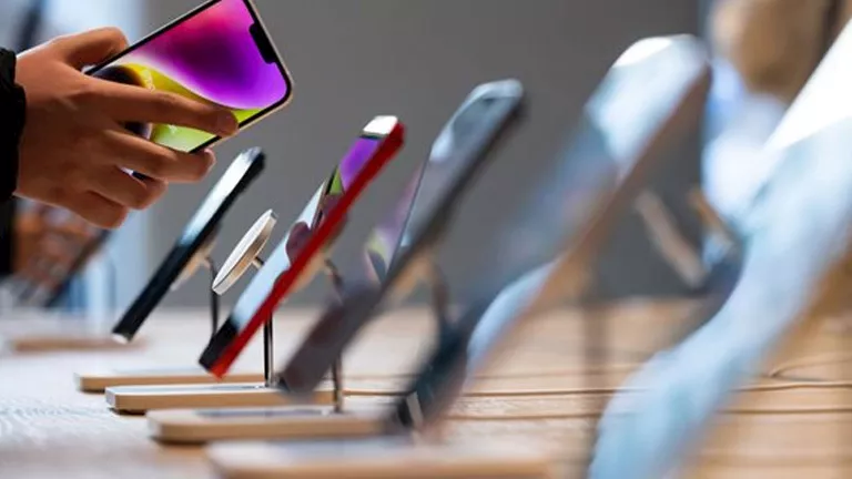 بسبب ارتفاع تكاليف الإنتاج.. توقعات بزيادة أسعار الهواتف الذكية قريبًا