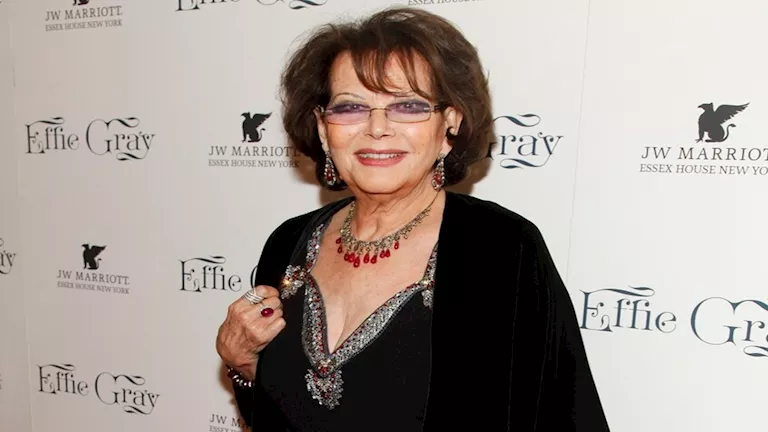 مهرجان القاهرة السينمائي الدولي ينعى الأيقونة العالمية كلوديا كاردينال