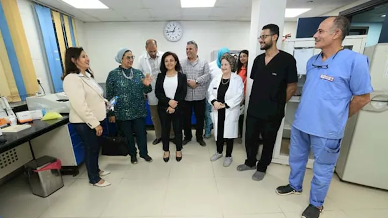 رئيسة المجلس القومي للمرأة تتفقد مستشفى الشلاتين المركزي