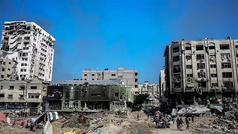 تمهيدا لقصفه.. إسرائيل تنذر وتأمر بإخلاء برج مكة غرب غزة