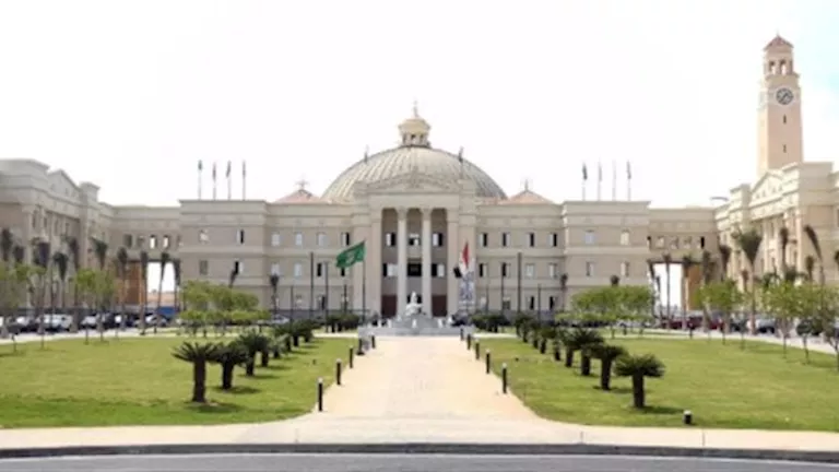 91.5% للطب.. إعلان نتيجة تنسيق جامعة القاهرة الأهلية لطلاب الثانوية