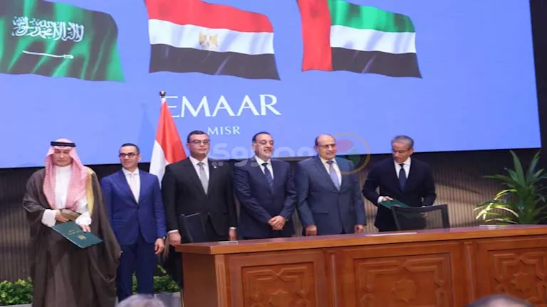 “إعمار مصر” و”سيتي ستارز” توقعان عقود أكبر مشروع سياحي على ساحل البحر