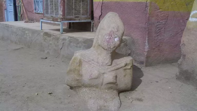 بالصور – الملك “سنوسرت الأول” يعيش بين أهالي النوبة في أسوان