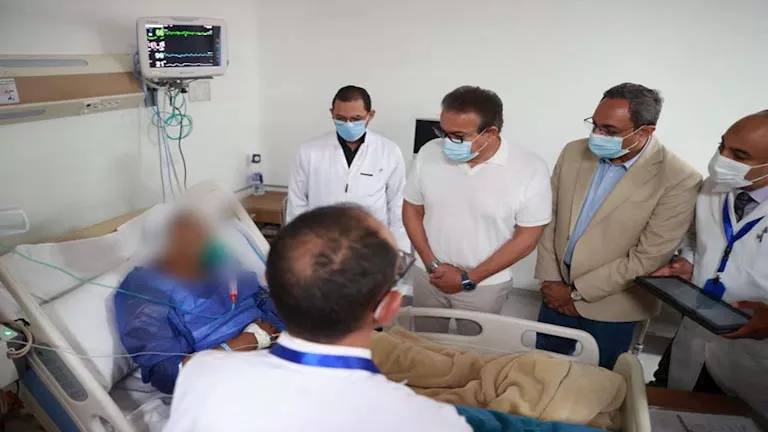 وزير الصحة يتفقد مستشفى نجع حمادي العام وأبو تشت ومشروع إنشاء مستشفى ا