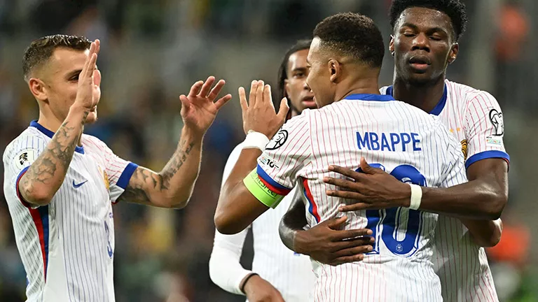 موعد مباراة فرنسا و أيسلندا في تصفيات كأس العالم والقنوات الناقلة