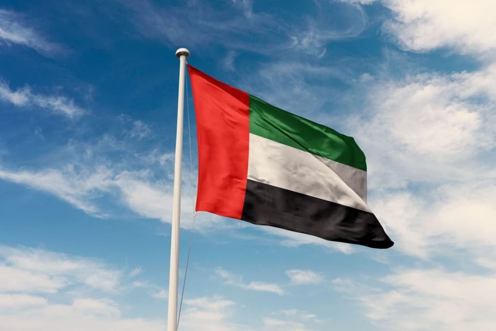 الإمارات تتابع عن كثب التطورات بين باكستان وأفغانستان وتدعو إلى تهدئة التوترات