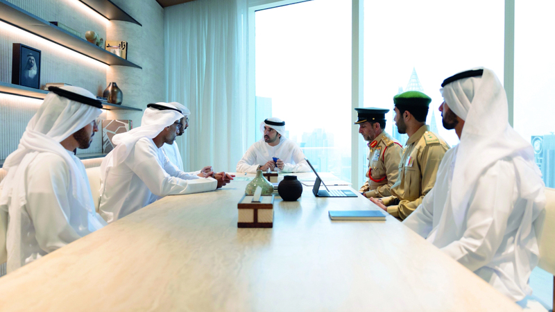 حمدان بن محمد يوجّه بأن تكون شرطة دبي الأفضل عالمياً في توظيف الذكاء الاصطناعي