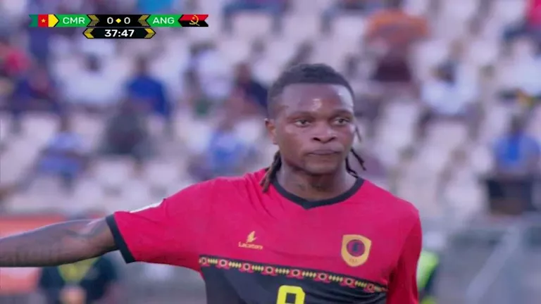 شيكوبانزا يشارك في تعادل أنجولا مع الكاميرون بتصفيات المونديال