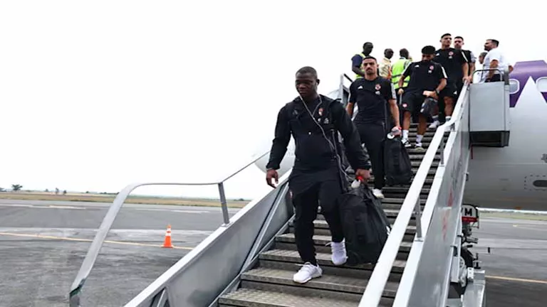 10 صورة لوصول بعثة النادي الأهلي إلى بوروندي استعدادا لمواجهة إيجل نوا