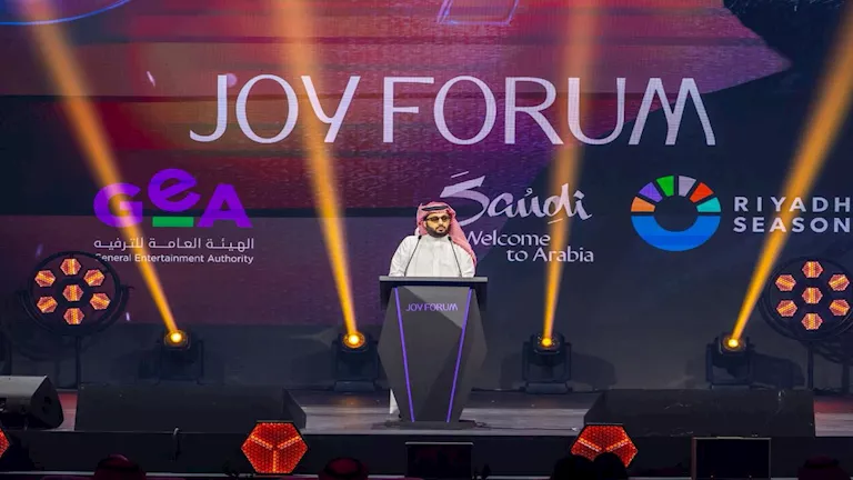 انطلاق “joy forum 2025” في الرياض وتركي آل الشيخ يعلن دعمه لفيلمي “الس