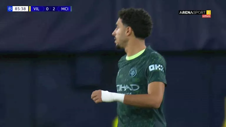 مانشستر سيتي يحتفل بعودة مرموش للمشاركة مع الفريق