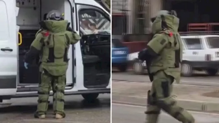 ظنها لعبة فأحضرها لوالده.. طفل يثير الرعب بقنبلة يدوية