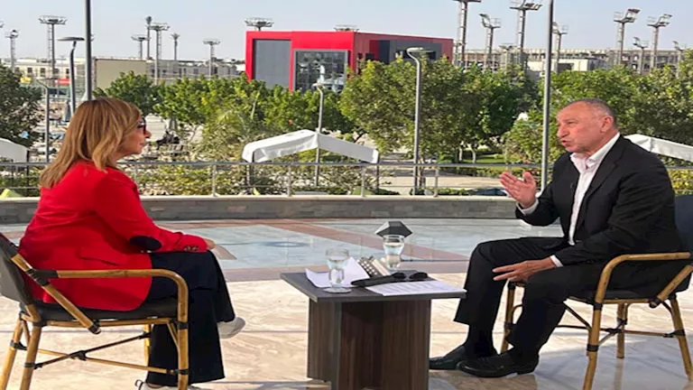 الاعتزال ورسالة الطبيب.. تفاصيل حوار الخطيب مع لميس الحديدي على “النها