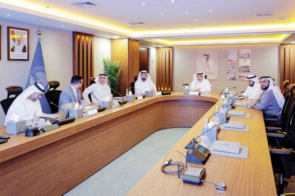 مجلس أمناء جامعة محمد بن زايد للعلوم الإنسانية يعتمد السياسات الجديدة والمحدثة