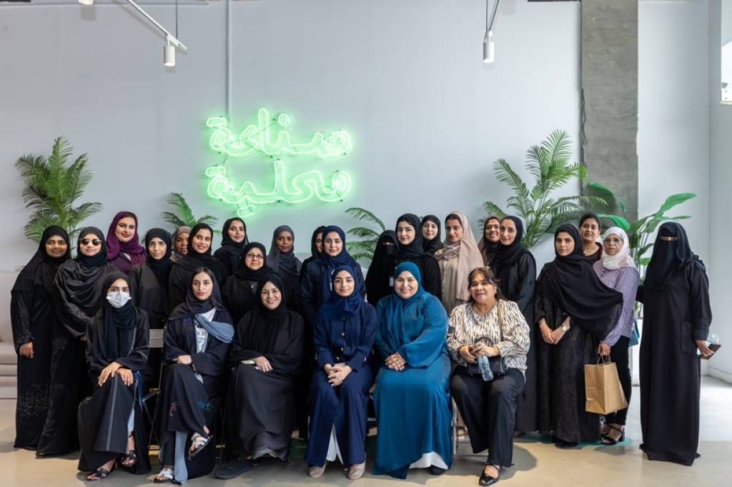 «نسائية كهرباء دبي» تعزز مهارات الموظفات في مختلف المجالات