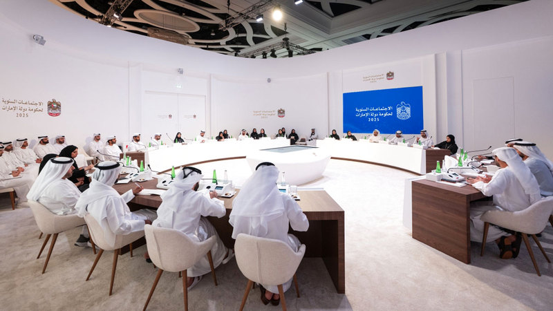 حوارات استراتيجية تناقش تشجيع الشباب على الزواج الواعي و«الصحة الإنجابية» واستدامة الأسرة الإماراتية