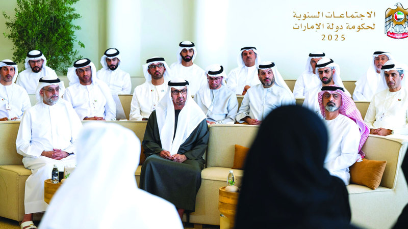 الأسرة الإماراتية خط الدفاع الأول عن ثقافتنا وقِيَمنا وهويتنا