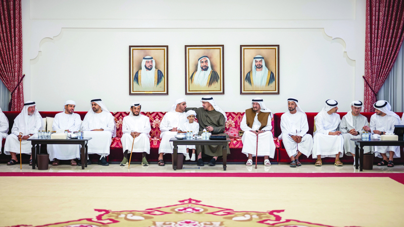 رئيس الدولة يُعزّي في وفاة والدة عوض سعيد الأحبابي