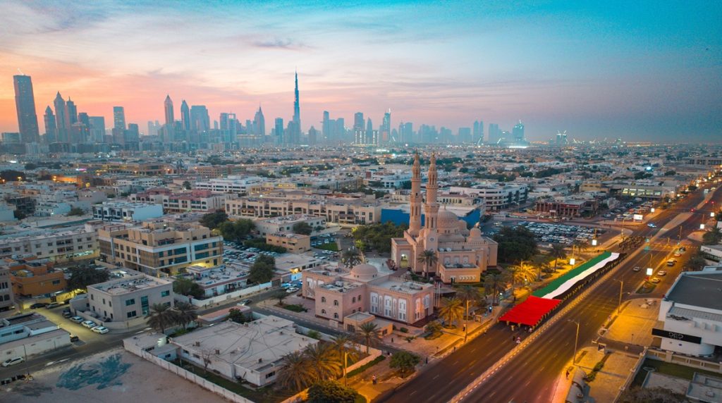 “براند دبي” ينظم مسيرة “الاتحاد” احتفالاً بعيد الاتحاد الـ54