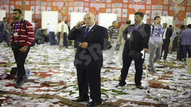 رئيس الزمالك الأسبق يعرض أحد الحلول للأزمة المالية للنادي