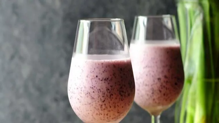 أضرار خلط الحليب بالفواكه