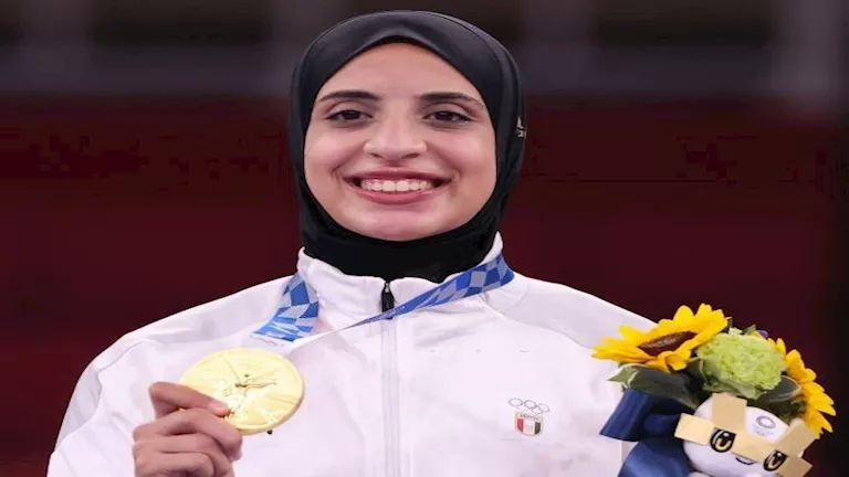 إطلالة ساحرة لـ فريال أشرف في افتتاح المتحف المصري الكبير