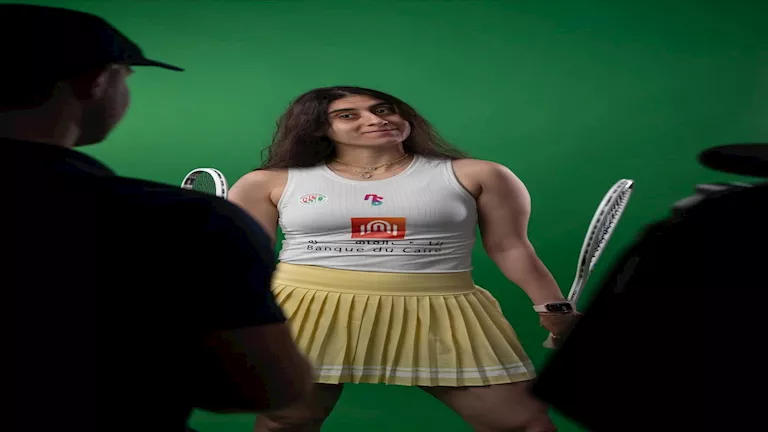 13 صورة لموقف طريف لنور الشربيني