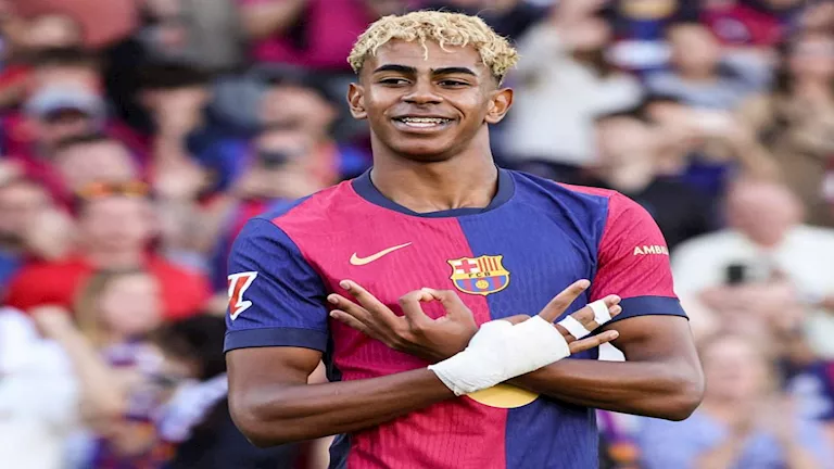 برشلونة يتصدر الدوري الإسباني مؤقتا بالفوز على ألافيس