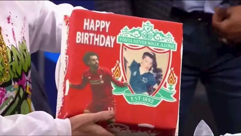 “لا يتحدث سوى عن عقده”.. نجم ليفربول السابق ينتقد محمد صلاح