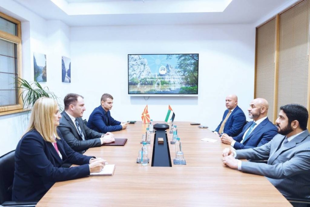 الإمارات وشمال مقدونيا تبحثان آفاق تعزيز التعاون بين حكومتي البلدين